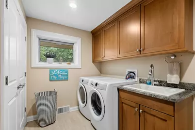 3744 Lake Avenue, Wilmette, IL 60091 - Photo 30