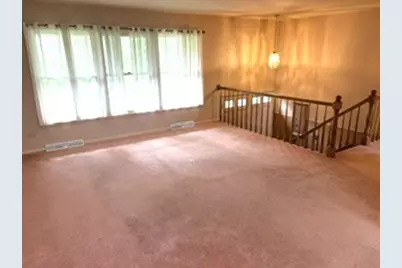 26W482 Blair Street, Winfield, IL 60190 - Photo 6