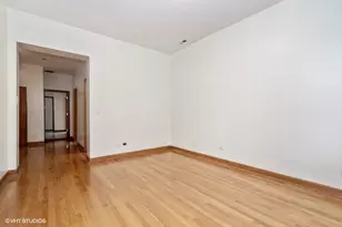 819 S Carpenter St, Chicago, IL 60607 - Photo 8