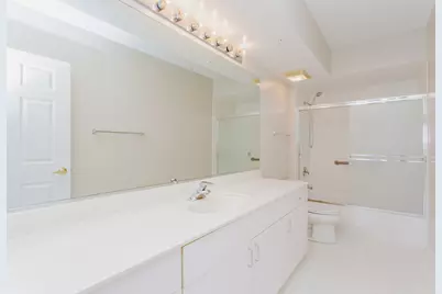 7400 N Lincoln Avenue #511, Skokie, IL 60076 - Photo 12