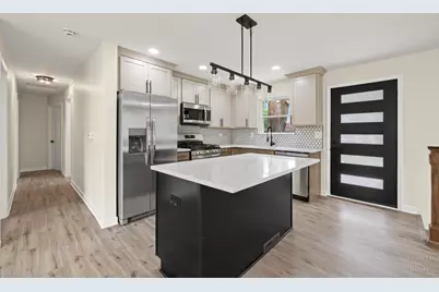 9513 Lowell Avenue, Skokie, IL 60076 - Photo 16