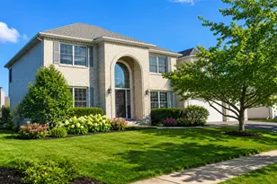 840 Napa Ln, Aurora, IL 60502 - Photo 1