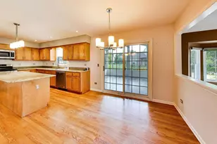 840 Napa Ln, Aurora, IL 60502 - Photo 10