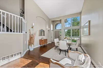 4311 Northgate Drive, Carpentersville, IL 60110 - Photo 2