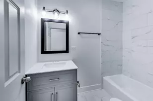 815 S Carpenter St, Chicago, IL 60607 - Photo 10