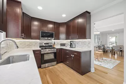 1712 Borman Place, Downers Grove, IL 60516 - Photo 10
