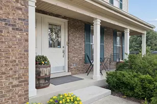 1712 Borman Pl, Downers Grove, IL 60516 - Photo 4