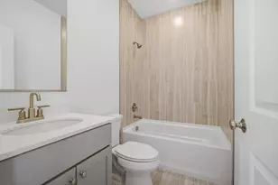 331 Didier Ct, Buffalo Grove, IL 60089 - Photo 14