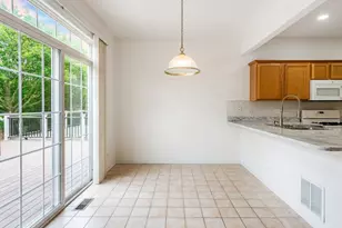205 Westminster Dr, Bloomingdale, IL 60108 - Photo 14