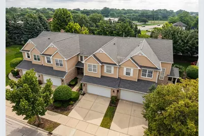 205 Westminster Drive, Bloomingdale, IL 60108 - Photo 2