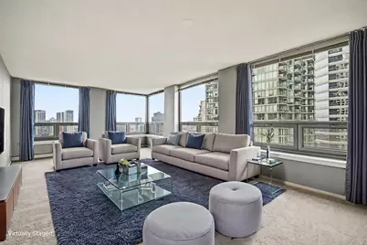 440 N Wabash Avenue #3204, Chicago, IL 60611 - Photo 2