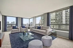 440 N Wabash Ave, Chicago, IL 60611 - Photo 2