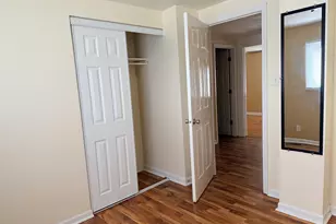 400 Wellington Ln, Bolingbrook, IL 60440 - Photo 4