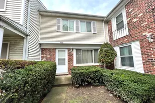400 Wellington Ln, Bolingbrook, IL 60440 - Photo 1