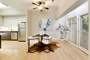2545 N Racine Ave, Chicago, IL 60614 - Photo 4