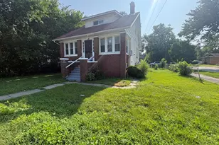 16777 Wood St, Hazel Crest, IL 60429 - Photo 2