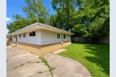15147 Hastings Drive, Dolton, IL 60419 - Photo 8