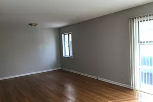 1948 Lincoln Ave, Northbrook, IL 60062 - Photo 6
