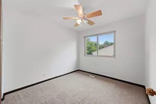1148 N Old Bridge Rd, Palatine, IL 60067 - Photo 22