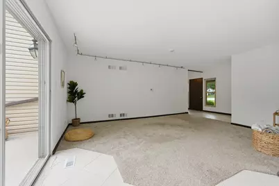 1148 N Old Bridge Road, Palatine, IL 60067 - Photo 14