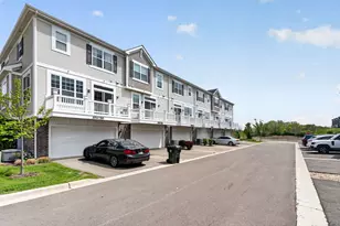 30W142 Wheeler Cir, Warrenville, IL 60563 - Photo 50