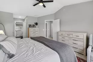 30W142 Wheeler Cir, Warrenville, IL 60563 - Photo 28
