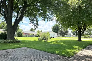 1130 Cardinal Dr, Bourbonnais, IL 60914 - Photo 34