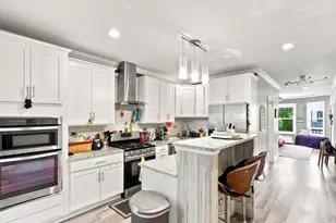 4937 N Bell Ave, Chicago, IL 60625 - Photo 6