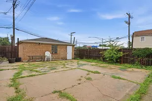 3749 W 78th Pl, Chicago, IL 60652 - Photo 22
