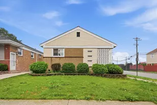 3749 W 78th Pl, Chicago, IL 60652 - Photo 1