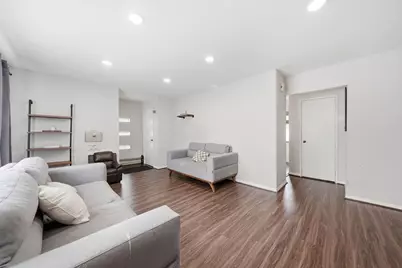 3749 W 78th Place, Chicago, IL 60652 - Photo 4