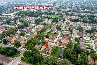 9648 S Eggleston Avenue, Chicago, IL 60628 - Photo 34
