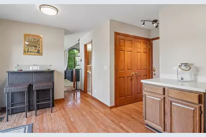 18 W Rosewood Lane, Round Lake Beach, IL 60073 - Photo 12