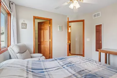 18 W Rosewood Lane, Round Lake Beach, IL 60073 - Photo 22