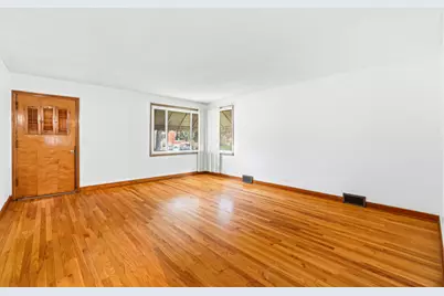 9017 W 23rd Place, North Riverside, IL 60546 - Photo 2
