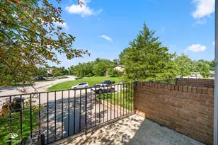 298 Sunset Trail, New Lenox, IL 60451 - Photo 2