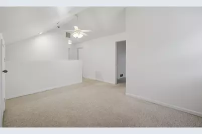 114 N Lancaster Street, Mount Prospect, IL 60056 - Photo 16