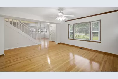 114 N Lancaster Street, Mount Prospect, IL 60056 - Photo 10