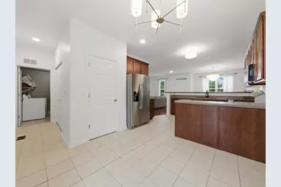 543 Topeka Drive, Grayslake, IL 60030 - Photo 22