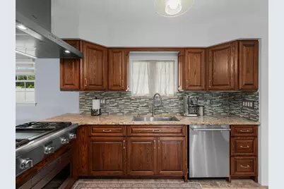 6301 N Keating Avenue, Chicago, IL 60646 - Photo 16