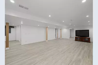 6301 N Keating Avenue, Chicago, IL 60646 - Photo 26