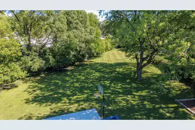 1099 Stratford Lane, Hanover Park, IL 60133 - Photo 26