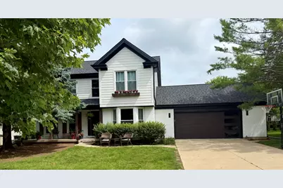 1127 Yorkshire Drive N, Sycamore, IL 60178 - Photo 1