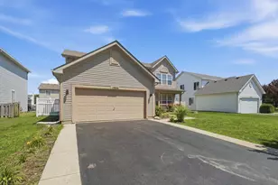 1986 Wedgewood Cir, Romeoville, IL 60446 - Photo 2