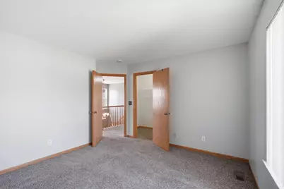 1986 Wedgewood Circle, Romeoville, IL 60446 - Photo 32