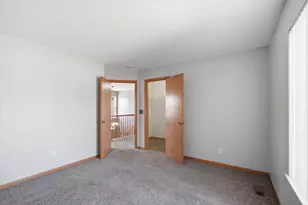 1986 Wedgewood Cir, Romeoville, IL 60446 - Photo 32
