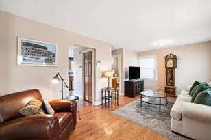 6216 W 60th St, Chicago, IL 60638 - Photo 2