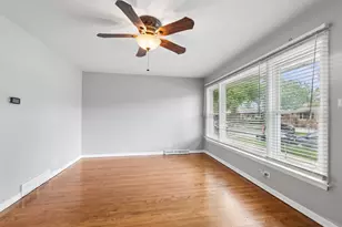 6534 S Bell Ave, Chicago, IL 60636 - Photo 4