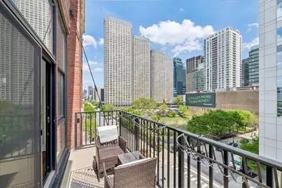 210 S Desplaines Street #507, Chicago, IL 60661 - Photo 14