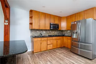 1101 Holiday Ln, Des Plaines, IL 60016 - Photo 12
